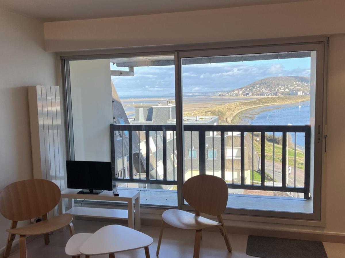 Appartement 2 Pieces Cabourg Avec Balcon, Ascenseur Et Vue Mer - Fr-1-487-335 מראה חיצוני תמונה